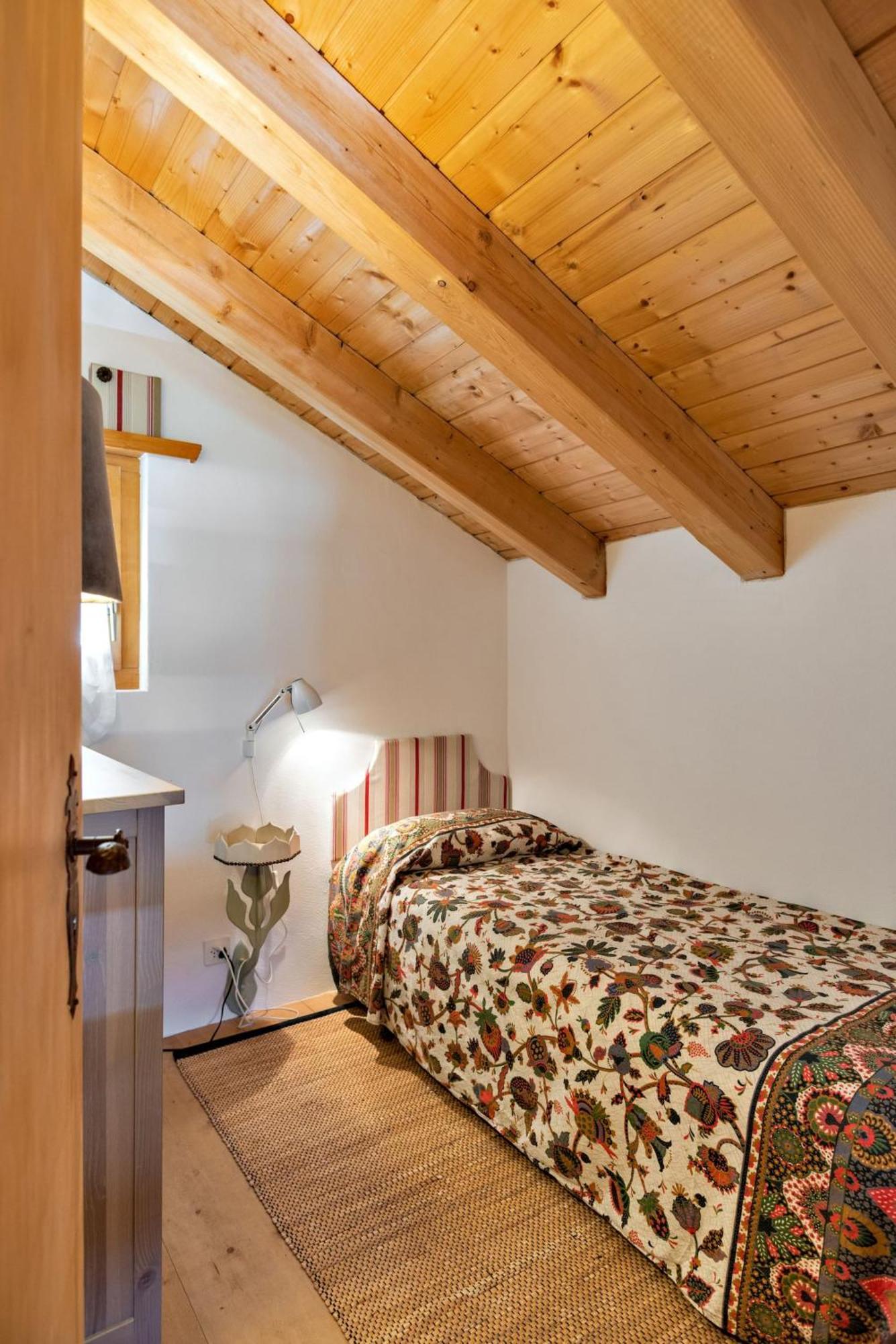Chesa Panorama B - La Punt Apartment Luaran gambar