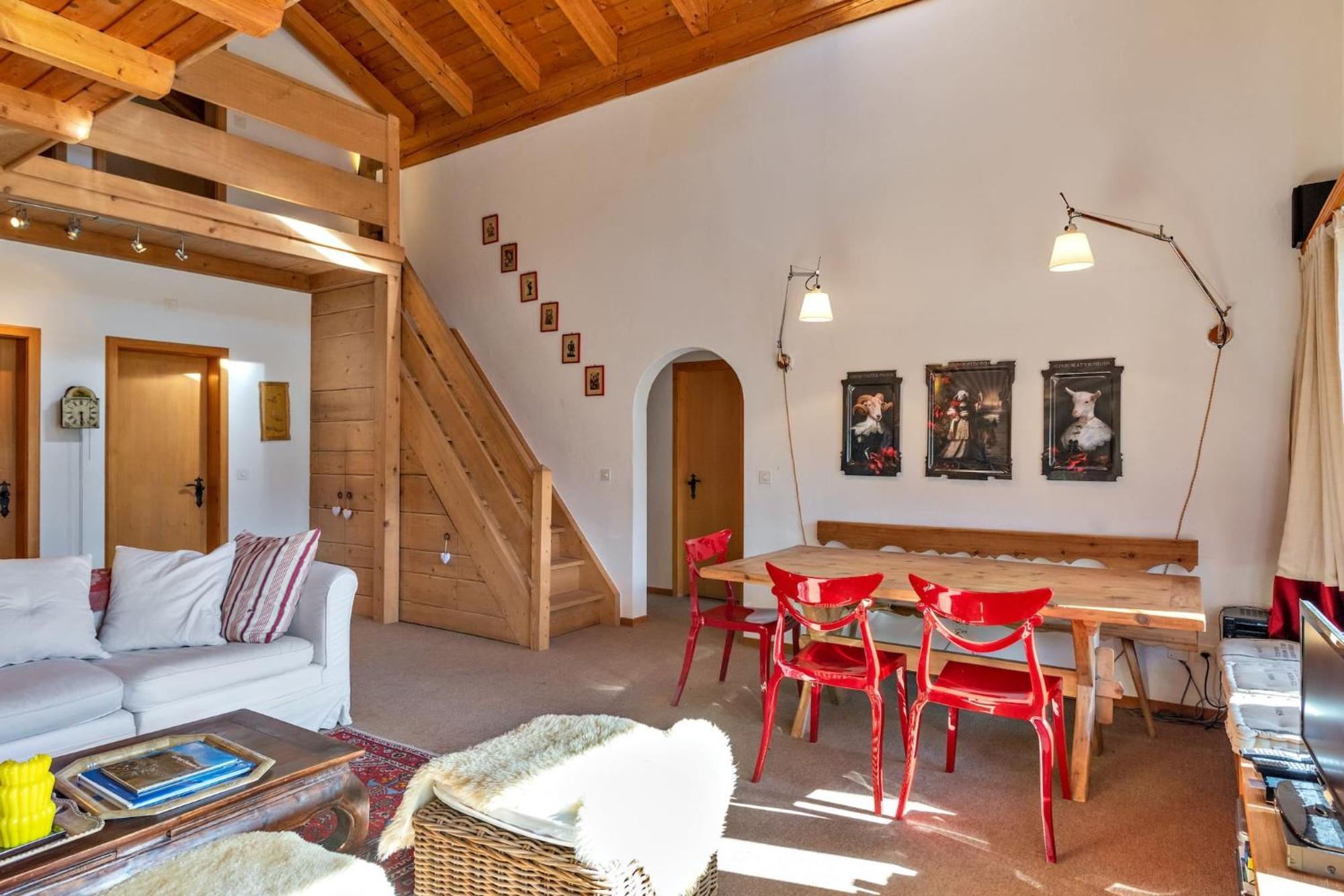 Chesa Panorama B - La Punt Apartment Luaran gambar